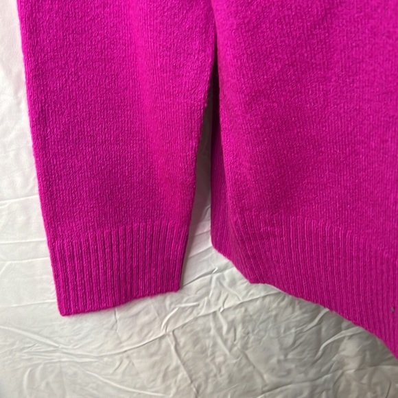 Lilly Pulitzer Wild Fuchsia Bellista Sweater size M - Picture 3 of 5
